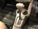 一年保証・走行距離無制限　走行５１２８８キロ　助手席エアバック　純正カーペットマット　ＣＤチューナー　キーレス　オートエアコン　ホイールキャップ（埼玉県）の中古車