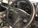 １年保証距離無制限　走行距離５２３７９キロ　４ＷＤ　ＭＴ　ＣＤチューナー　純正フロアマット　荷台作業灯　マニュアルエアコン　キーレスエントリー（埼玉県）の中古車