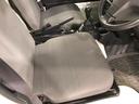 １年保証距離無制限　走行距離５２３７９キロ　４ＷＤ　ＭＴ　ＣＤチューナー　純正フロアマット　荷台作業灯　マニュアルエアコン　キーレスエントリー（埼玉県）の中古車