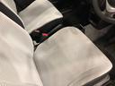 一年保証・走行距離無制限走行７００１０キロ　助手席エアバック　純正カーペットマット　アイドリングストップ　ＣＤチューナー　シートヒーター（埼玉県）の中古車