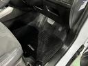 １年保証距離無制限　走行距離５８０３２キロ　フルセグナビ　バックカメラ　ブルートゥース　純正マット　助手席エアバッグ　オートライト　ＨＩＤヘッドランプ　アイドリングストップ　シートヒーター（埼玉県）の中古車