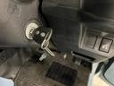 １年保証距離無制限　走行距離１００４１６キロ　フルセグナビ　Ｂｌｕｅｔｏｏｔｈ　ドラレコ　純正マット　助手席エアバッグ　ＬＥＤヘッドランプ　荷台作業灯（埼玉県）の中古車