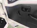 一年保証・走行距離無制限　走行９１３６キロ　ＡＭＦＭラジオ　ＬＥＤヘッドライト　エアコン　パワステ　純正マット　板キー　２ＷＤ（埼玉県）の中古車