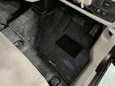 １年保証距離無制限　走行距離５５３９９キロ　フルセグナビ　ブルートゥース　純正マット　助手席エアバッグ　電動格納式ドアミラー　マニュアルエアコン（埼玉県）の中古車
