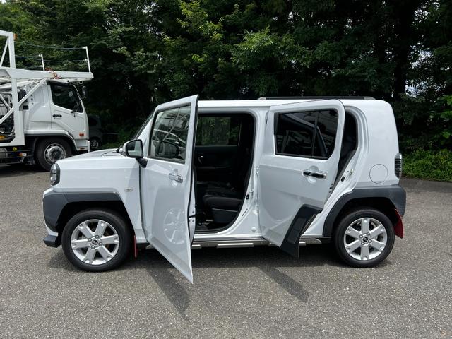 タフトGターボ クロムベンチャー 4WD/走行42851キロ保証1年間・距離無制限付き 大画面ナビ バックカメラ シートヒーター USB入力端子 オートライト LEDヘッドライト 電動パーキング 純正フロアマット(埼玉県)の中古車