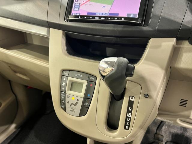 ムーヴＸ　ＳＡ　現状販売車／ルーフ色あせ／走行６２７０３キロ【現状販売車】保証１年間・距離無制限付き　スマートアシスト　キーフリー　ベンチシート　オートエアコン　アルミホイール　純正フロアマット　純正フロアマット（埼玉県）の中古車