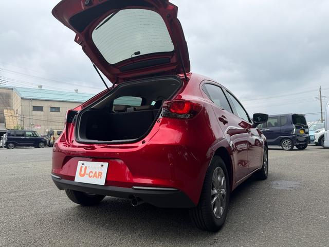 MAZDA215Sプロアクティブ スマートエディション 走行5599キロ保証1年間・距離無制限付き フルセグナビ Bluetooth 全周囲カメラ オートエアコン キーフリー 純正フロアマット アルミホイール 純正リアスモークガラス(埼玉県)の中古車