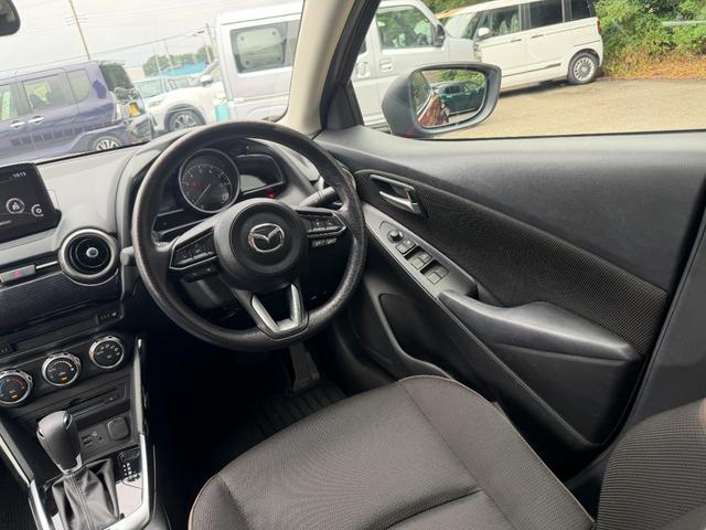 MAZDA215Sプロアクティブ スマートエディション 走行5599キロ保証1年間・距離無制限付き フルセグナビ Bluetooth 全周囲カメラ オートエアコン キーフリー 純正フロアマット アルミホイール 純正リアスモークガラス(埼玉県)の中古車