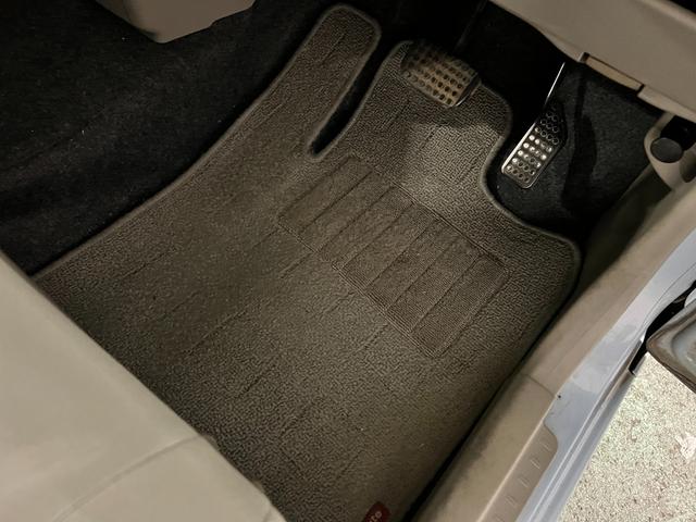 ムーヴコンテＬ　リミテッド　現状販売車／ルーフ色あせ／走行４７６６１キロ現状販売車・保証１年間・距離無制限付き　オートエアコン　パワーシート　キーレスエントリー　純正フロアマット　ベンチシート（埼玉県）の中古車
