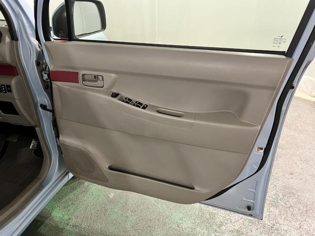 ムーヴコンテＬ　リミテッド　現状販売車／ルーフ色あせ／走行４７６６１キロ現状販売車・保証１年間・距離無制限付き　オートエアコン　パワーシート　キーレスエントリー　純正フロアマット　ベンチシート（埼玉県）の中古車