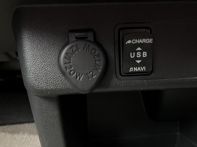 ブーンスタイル　ＳＡIIIサポカーＳワイド適合　パノラマモニター対応　ＥＴＣ　ドラレコ　ステアリングスイッチ　ＵＳＢ接続端子　コーナーセンサー　オートハイビーム　横滑り防止機能　誤発進抑制機能　オートエアコン　キーフリー（神奈川県）の中古車