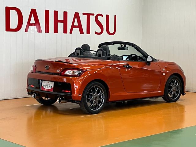 コペンＧＲ　スポーツオープンカー　二人乗　アクティブトップ　ドラレコ　ＭＯＭＯ製ステアリングホイール　パドルシフト　シートヒーター　レカロ製スポーツシート　ＢＢＳ製アルミホイール　ＥＴＣ（神奈川県）の中古車