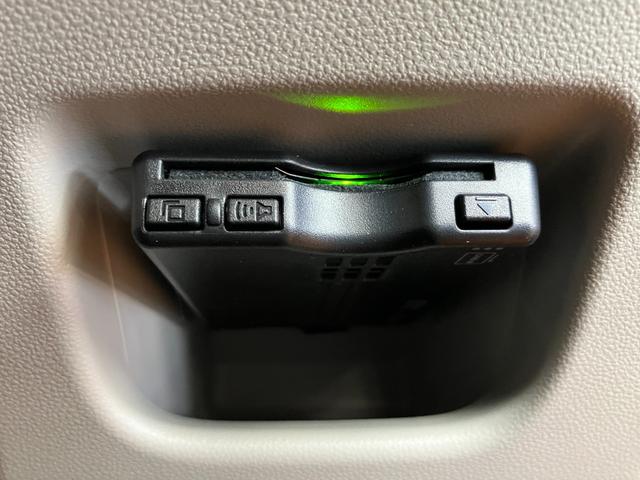ムーヴＸリミテッドII　ＳＡIIIサポカーＳワイド適合　ドラレコ　ステアリングスイッチ　オートエアコン　ＵＳＢ接続端子　Ｐスタート　運転席シートヒーター　アイドリングストップ　横滑り防止機能　オートハイビーム　キーフリー（神奈川県）の中古車