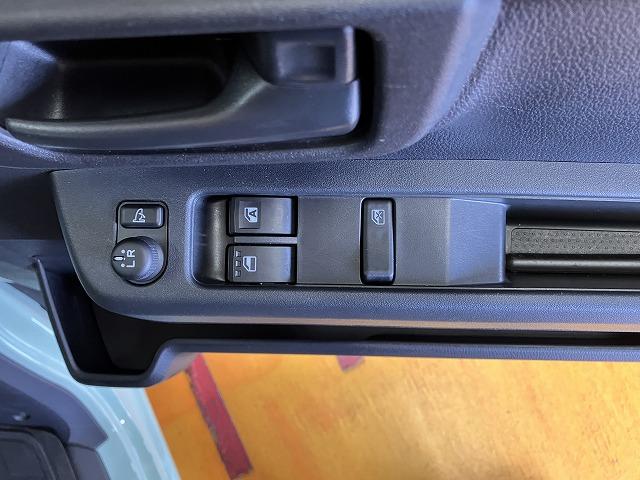 ハイゼットカーゴクルーズ４ＷＤ　サポカーＳワイド適合　Ｂカメラ　ＵＳＢ接続端子　エアコン　アプリケーションソケット　Ｐスタート　コーナーセンサー　横滑り防止機能　誤発進抑制機能　電動格納ミラー　パワーウインドウ　キーフリー（神奈川県）の中古車