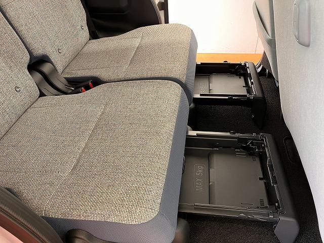 ムーヴキャンバスストライプスＧ　ｅｃｏ　ＩＤＬＥ非装着車サポカーＳワイド適合　Ｂカメラ　ＵＳＢ接続端子　電動パーキングブレーキ　シートヒーター　両側オートスライドドア　Ｐスタート　ステアリングスイッチ　コーナーセンサー　ホッとカップホルダー　キーフリー（神奈川県）の中古車
