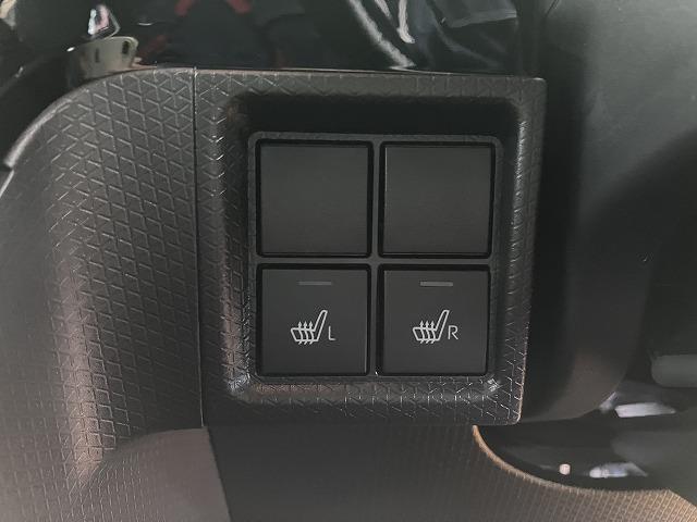 タントカスタムＲＳサポカーＳワイド適合　ミラクルオープンドア　パノラマモニター対応　両側オートスライドドア　電動パーキングブレーキ　ステアリングスイッチ　シートヒーター　オートエアコン　コーナーセンサー　キーフリー（神奈川県）の中古車