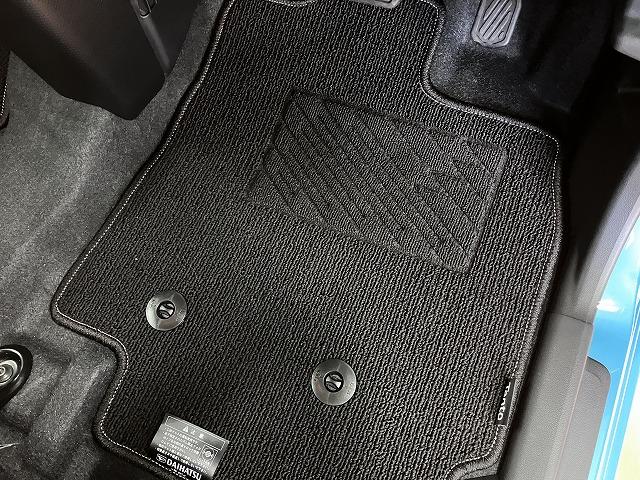 タントカスタムＲＳサポカーＳワイド適合　ミラクルオープンドア　パノラマモニター対応　両側オートスライドドア　電動パーキングブレーキ　ステアリングスイッチ　シートヒーター　オートエアコン　コーナーセンサー　キーフリー（神奈川県）の中古車