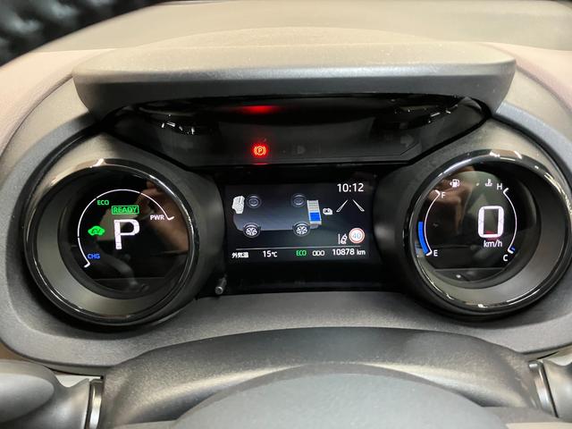 ヤリスハイブリッドZ衝突被害軽減ブレーキシステム レーダークルーズコントロール マルチメディアオーディオ USB接続端子 シートヒーター ナノイー空気清浄機 全周囲カメラ SOSスイッチ ブラインドスポットモニター(神奈川県)の中古車