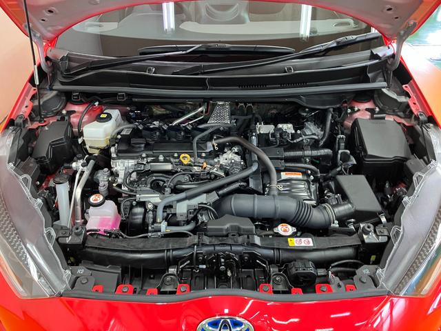 ヤリスハイブリッドZ衝突被害軽減ブレーキシステム レーダークルーズコントロール マルチメディアオーディオ USB接続端子 シートヒーター ナノイー空気清浄機 全周囲カメラ SOSスイッチ ブラインドスポットモニター(神奈川県)の中古車