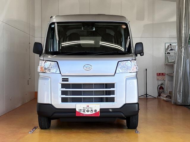 ハイゼットカーゴＤＸサポカーＳワイド適合　ディスプレイオーディオ　エアコン　アクセサリーソケット　コーナーセンサー　アイドリングストップ　光軸調整ダイヤル　横滑り防止機能　誤発進抑制機能　パワーウインドウ　キーレス（神奈川県）の中古車