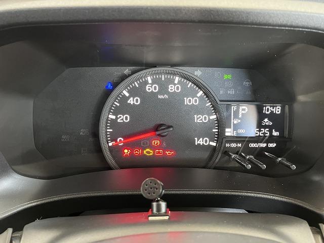 ハイゼットカーゴＤＸサポカーＳワイド適合　ディスプレイオーディオ　エアコン　アクセサリーソケット　コーナーセンサー　アイドリングストップ　光軸調整ダイヤル　横滑り防止機能　誤発進抑制機能　パワーウインドウ　キーレス（神奈川県）の中古車