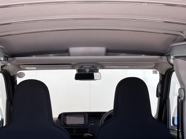 ハイゼットカーゴＤＸサポカーＳワイド適合　ディスプレイオーディオ　エアコン　アクセサリーソケット　コーナーセンサー　アイドリングストップ　光軸調整ダイヤル　横滑り防止機能　誤発進抑制機能　パワーウインドウ　キーレス（神奈川県）の中古車