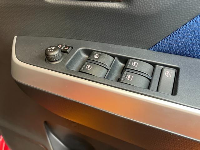 トールカスタムＧ　ＳＡIIスマアシ　ドラレコ　両側オートスライドドア　Ｂカメラ　ステアリングスイッチ　クルーズコントロール　Ｐスタート　ＥＴＣ　電動格納ミラー　キーフリー（神奈川県）の中古車