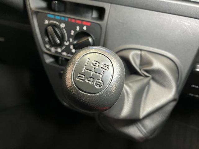 ハイゼットカーゴクルーズＳＡIII４ＷＤ　サポカーＳワイド適合　Ｂカメラ　ＵＳＢ接続端子　ＥＴＣ　ドラレコ　エアコン　アクセサリーソケット　光軸調整ダイヤル　オートハイビーム　横滑り防止機能　誤発進抑制機能　電動格納ミラー　キーレス（神奈川県）の中古車