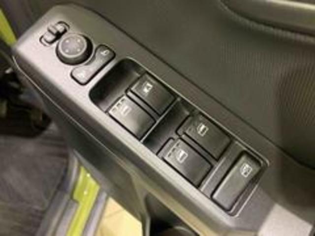 タフトGターボ クロムベンチャー eco IDLE非装着車サポカーSワイド適合 Bカメラ ETC ドラレコ スカイフィールトップ 全車速追従機能付ACC ステアリングスイッチ シートヒーター USB接続端子 アクセサリーソケット コーナーセンサー キーフリー(神奈川県)の中古車