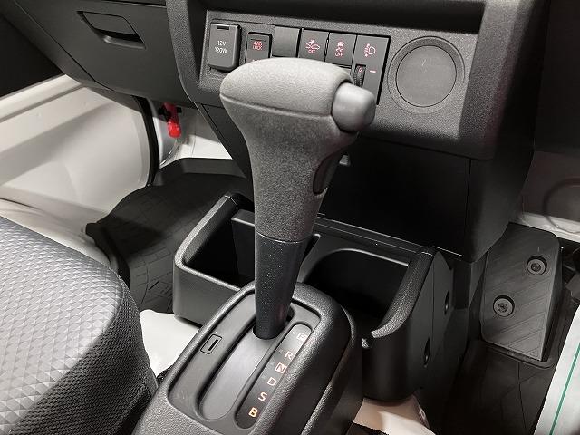 ハイゼットトラックスタンダード4WD サポカーSワイド適合 三方開 ゴムマット ラジオ エアコン 光軸調整ダイヤル コーナーセンサー アイドリングストップ 横滑り防止機能 誤発進抑制機能 アクセサリーソケット(神奈川県)の中古車