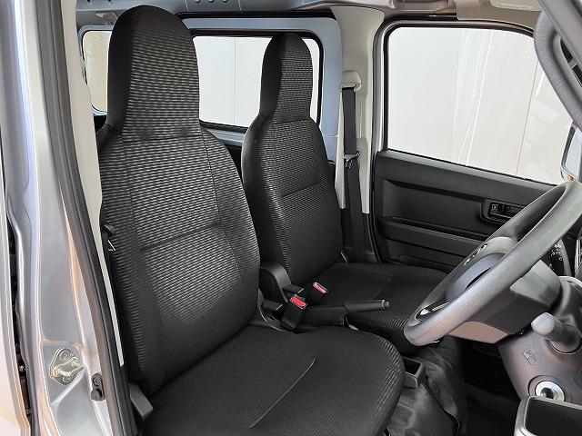 ハイゼットカーゴＤＸサポカーＳワイド適合　ラジオ　エアコン　アクセサリーソケット　コーナーセンサー　アイドリングストップ　光軸調整ダイヤル　横滑り防止機能　誤発進抑制機能　パワーウインドウ　キーレス（神奈川県）の中古車