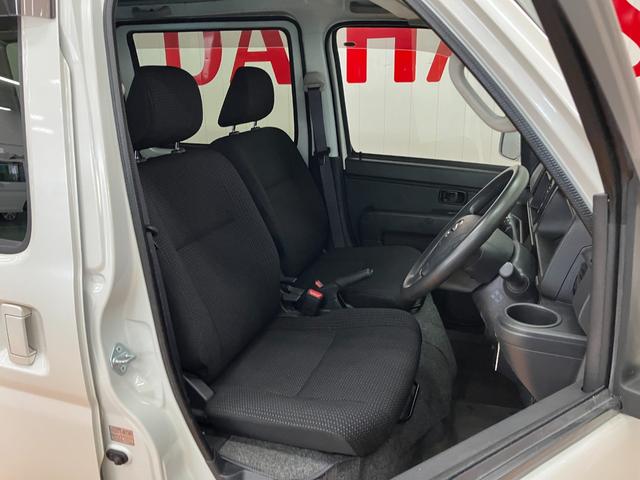 ハイゼットカーゴクルーズターボＳＡIIIサポカーＳワイド適合　両側スライドドア　オーディオ　エアコン　アイドリングストップ　光軸調整ダイヤル　オートハイビーム　横滑り防止機能　誤発進抑制機能　電動格納ミラー　パワーウインドウ　キーレス（神奈川県）の中古車