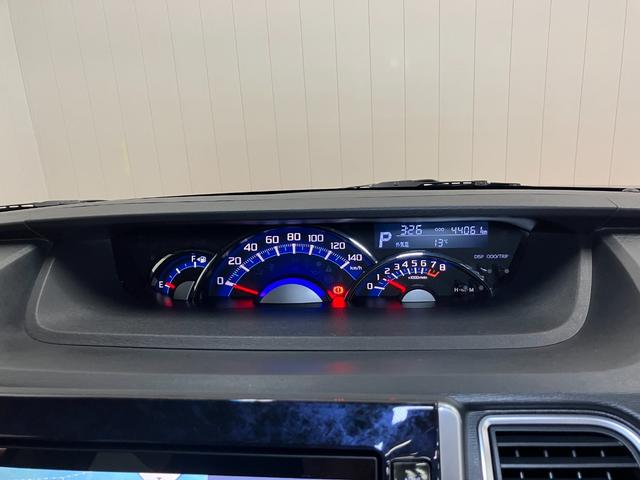 タントカスタムＲＳ　トップエディションＳＡIIIサポカーＳワイド適合　ミラクルオープンドア　両側オートスライドドア　ステアリングスイッチ　ＵＳＢ接続端子　Ｐスタート　運転席シートヒーター　オートハイビーム　ＥＴＣ　キーフリー（神奈川県）の中古車