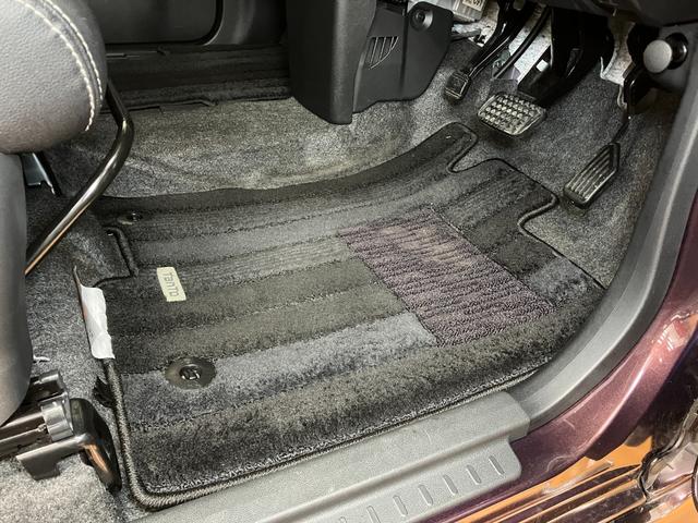 タントカスタムＲＳ　トップエディションＳＡIIIサポカーＳワイド適合　ミラクルオープンドア　両側オートスライドドア　ステアリングスイッチ　ＵＳＢ接続端子　Ｐスタート　運転席シートヒーター　オートハイビーム　ＥＴＣ　キーフリー（神奈川県）の中古車