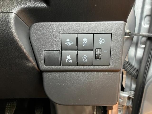 ハイゼットカーゴＤＸサポカーＳワイド適合　ラジオ　エアコン　アクセサリーソケット　コーナーセンサー　アイドリングストップ　光軸調整ダイヤル　横滑り防止機能　誤発進抑制機能　パワーウインドウ　キーレス（神奈川県）の中古車