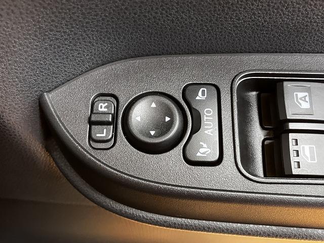 タントファンクロスターボサポカーSワイド適合 ミラクルオープンドア 両側オートスライドドア 電動パーキングブレーキ ステアリングスイッチ シートヒーター コーナーセンサー Pスタート キーフリー(神奈川県)の中古車