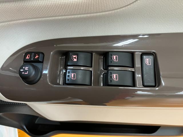 ムーヴキャンバスGメイクアップリミテッド SAIIIサポカーSワイド適合 パノラマモニター対応 両側オートスライドドア ステアリングスイッチ USB接続端子 Pスタート オートハイビーム ETC 置きラクボックス キーフリー(神奈川県)の中古車