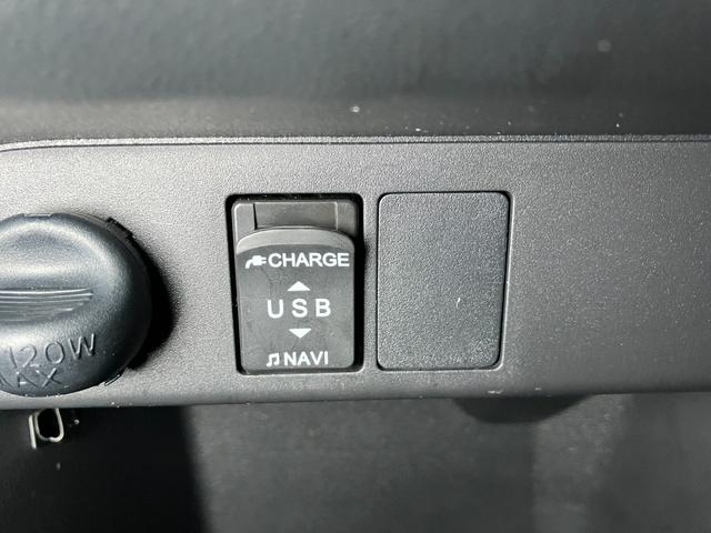 ムーヴキャンバスＸメイクアップリミテッド　ＳＡIIIサポカーＳワイド適合　ドラレコ　パノラマモニター対応　両側オートスライドドア　ステアリングスイッチ　ＵＳＢ接続端子　Ｐスタート　オートハイビーム　ＥＴＣ　置きラクボックス　キーフリー（神奈川県）の中古車