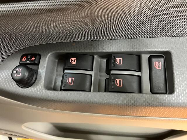 キャストスタイルＸ　リミテッド　ＳＡIIIサポカーＳワイド適合　ステアリングスイッチ　オートエアコン　Ｐスタート　アイドリングストップ　オートハイビーム　横滑り防止機能　誤発進抑制機能　シートヒーター　キーフリー（神奈川県）の中古車