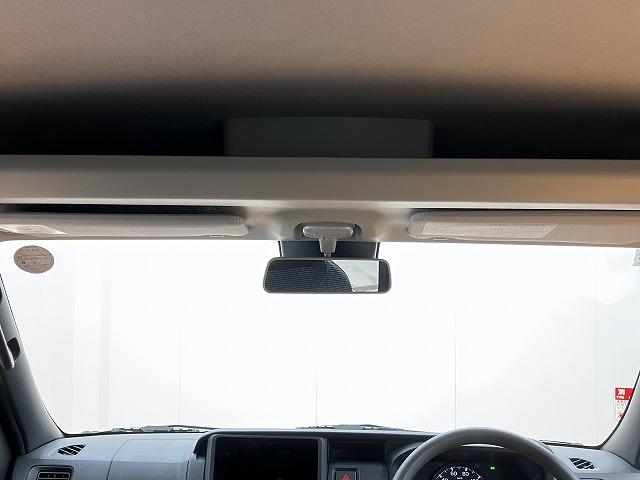 ハイゼットカーゴＤＸサポカーＳワイド適合　エアコン　アクセサリーソケット　コーナーセンサー　アイドリングストップ　光軸調整ダイヤル　横滑り防止機能　誤発進抑制機能　パワーウインドウ　キーレス（神奈川県）の中古車