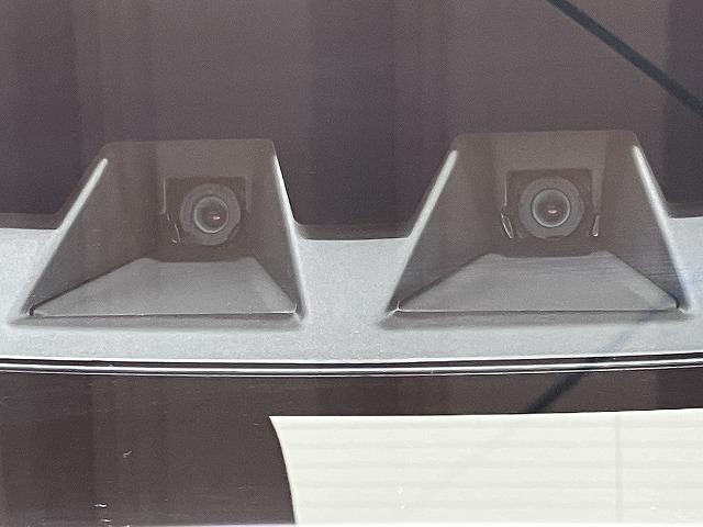 ハイゼットカーゴＤＸサポカーＳワイド適合　エアコン　アクセサリーソケット　コーナーセンサー　アイドリングストップ　光軸調整ダイヤル　横滑り防止機能　誤発進抑制機能　パワーウインドウ　キーレス（神奈川県）の中古車