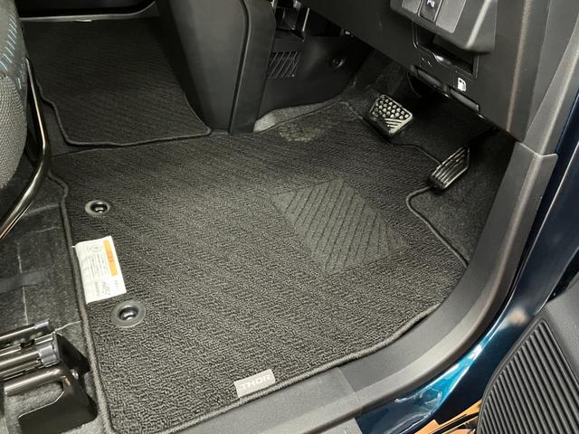 トールカスタムＧサポカーＳワイド適合　ディスプレイオーディオ　両側オートスライドドア　全車速追従機能付ＡＣＣ　電動パーキングブレーキ　パノラマモニター対応　ＵＳＢ接続端子　Ｐスタート　コーナーセンサー　キーフリー（神奈川県）の中古車