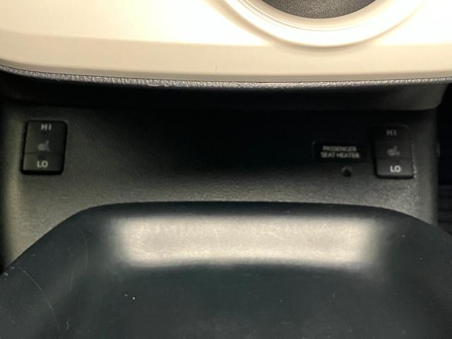 プリウスＳツーリングセレクション衝突被害軽減ブレーキシステム　ハイブリッド　ドラレコ　クルーズコントロール　ステアリングスイッチ　Ｂカメラ　Ｐスタート　オートハイビーム　ＥＴＣ　シートヒーター　キーフリー（神奈川県）の中古車