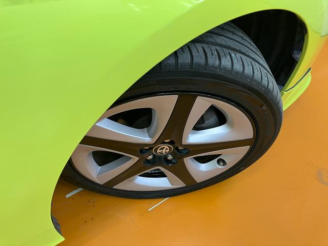 プリウスＳツーリングセレクション衝突被害軽減ブレーキシステム　ハイブリッド　ドラレコ　クルーズコントロール　ステアリングスイッチ　Ｂカメラ　Ｐスタート　オートハイビーム　ＥＴＣ　シートヒーター　キーフリー（神奈川県）の中古車