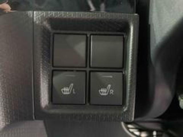 タントカスタムＲＳスタイルセレクションサポカーＳワイド適合　ミラクルオープンドア　両側オートスライドドア　ミラクルウォークスルー　全車速追従機能付ＡＣＣ　ステアリングスイッチ　シートヒーター　キーフリー（神奈川県）の中古車