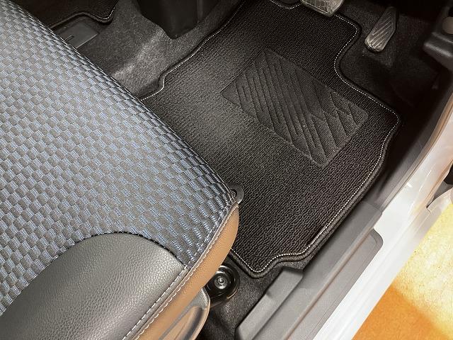 タントカスタムＸサポカーＳワイド適合　ミラクルオープンドア　両側オートスライドドア　電動パーキングブレーキ　Ｐスタート　コーナーセンサー　シートヒーター　ステアリングスイッチ　Ｂカメラ　キーフリー（神奈川県）の中古車