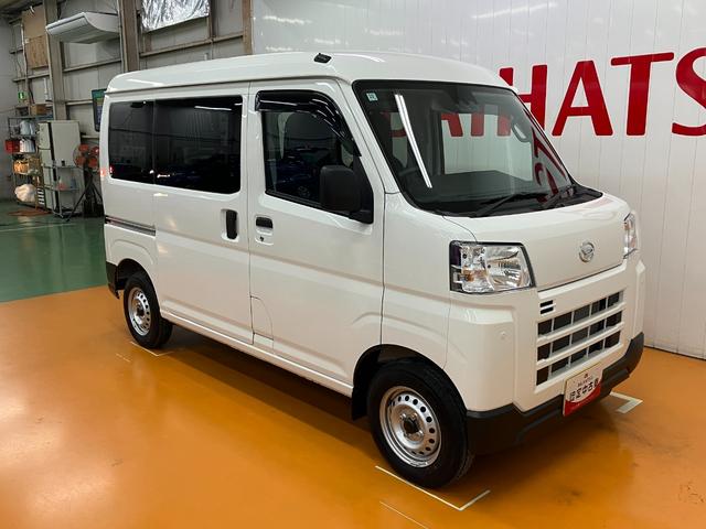 ハイゼットカーゴＤＸサポカーＳワイド適合　Ｂｌｕｅｔｏｏｔｈオーディオ　エアコン　アクセサリーソケット　コーナーセンサー　アイドリングストップ　光軸調整ダイヤル　横滑り防止機能　誤発進抑制機能　パワーウインドウ　キーレス（神奈川県）の中古車