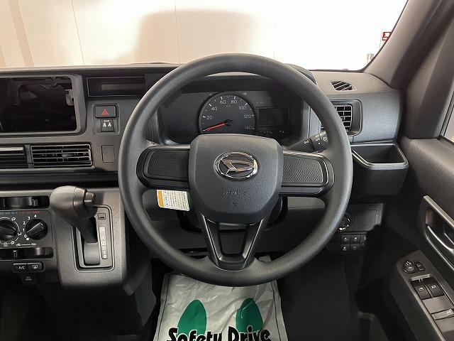 ハイゼットカーゴクルーズターボサポカーSワイド適合 エアコン アクセサリーソケット コーナーセンサー アイドリングストップ Pスタート 光軸調整ダイヤル 横滑り防止機能 誤発進抑制機能 電動格納ミラー パワーウインドウ キーフリー(神奈川県)の中古車