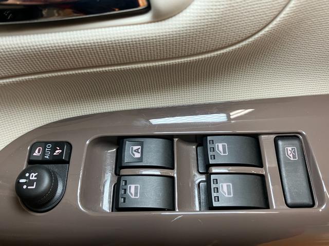 ムーヴキャンバスＧホワイトアクセントＶＳ　ＳＡIIIサポカーＳワイド適合　パノラマモニター対応　両側オートスライドドア　Ｐスタート　ドラレコ　ステアリングスイッチ　アイドリングストップ　オートエアコン　置きラクボックス　電動格納ミラー　キーフリー（神奈川県）の中古車