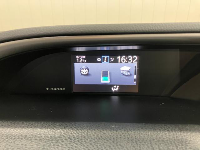 ヴォクシーハイブリッドＺＳ　煌III衝突被害軽減ブレーキシステム　ドラレコ　クルーズコントロール　両側オートスライドドア　ステアリングスイッチ　フリップダウンモニター　シートヒーター　ＵＳＢ接続端子　レーンアシスト　Ｐスタート（神奈川県）の中古車